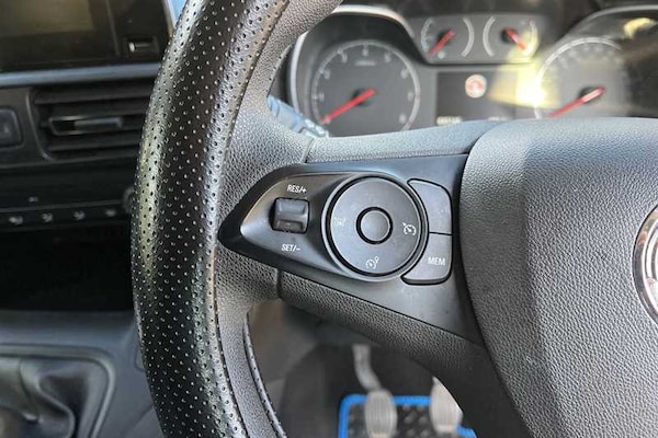 Used Vauxhall Combo Life 2020 for sale - 76204457: Photo 21