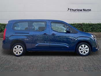 Used Vauxhall Combo Life 2020 for sale - 76204457: Photo 2