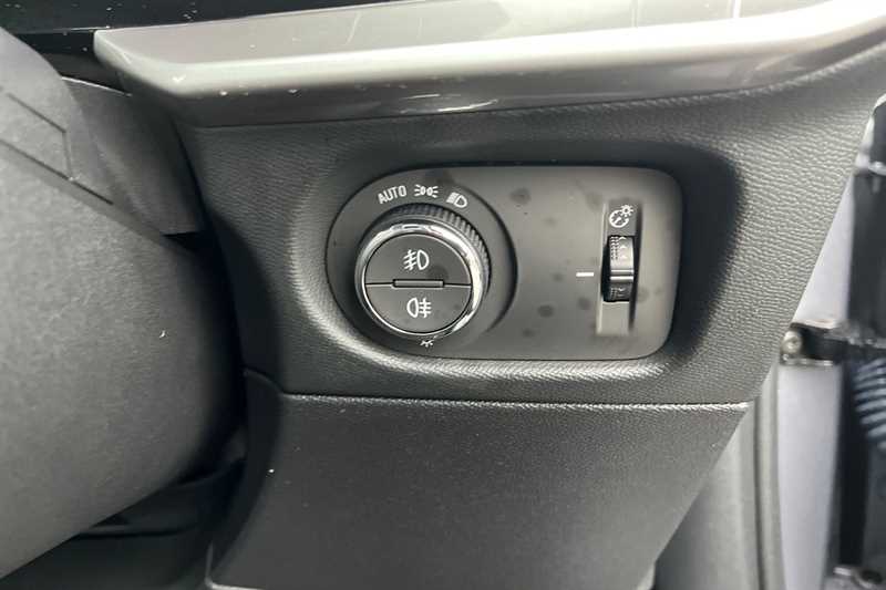 Used Vauxhall Mokka Electric 2022 for sale - 76760837: Photo 30