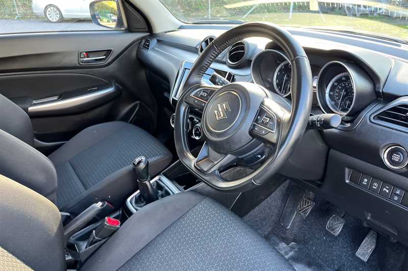 Used Suzuki Swift 2022 for sale - 76442023: Photo 10