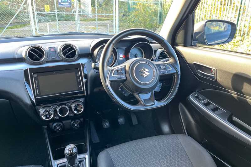 Used Suzuki Swift 2022 for sale - 76442023: Photo 11