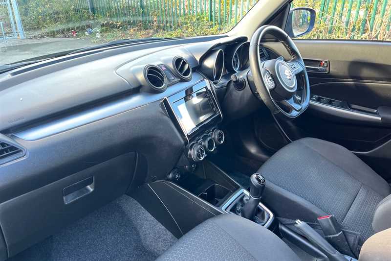 Used Suzuki Swift 2022 for sale - 76442023: Photo 13