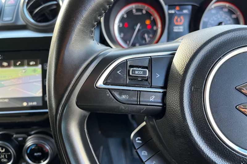 Used Suzuki Swift 2022 for sale - 76442023: Photo 21