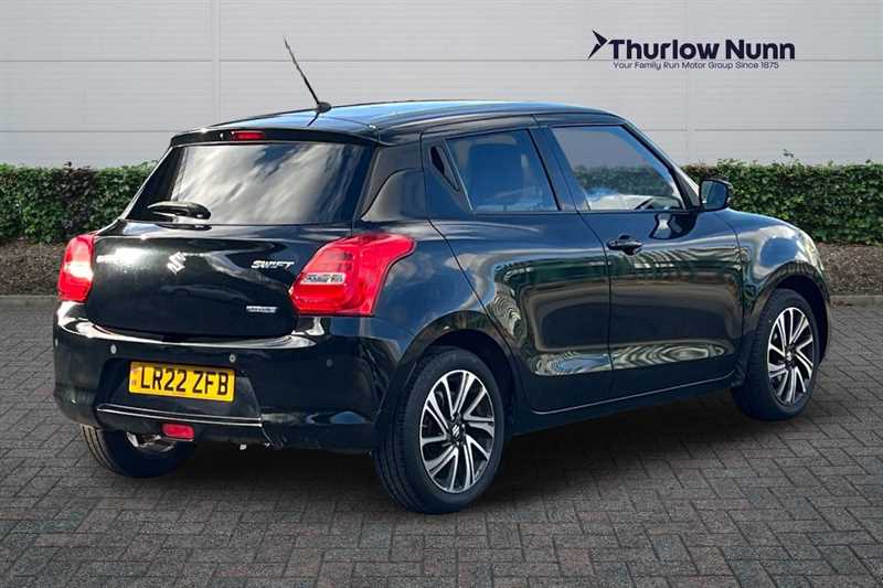 Used Suzuki Swift 2022 for sale - 76442023: Photo 3