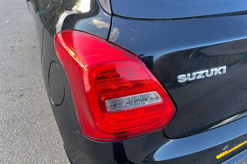 Used Suzuki Swift 2022 for sale - 76442023: Photo 45