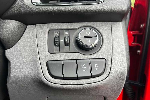 Used Vauxhall Viva 2018 for sale - 76191313: Photo 30
