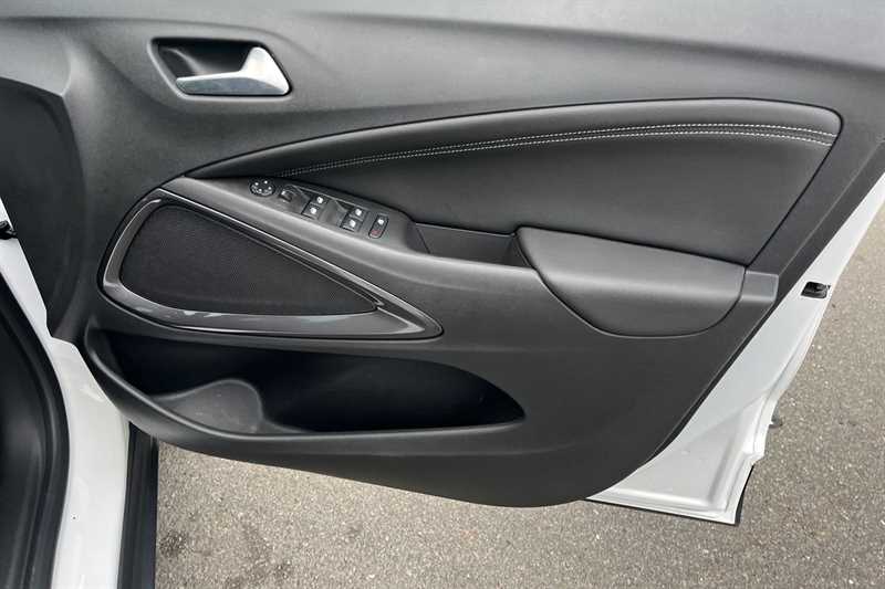 Used Vauxhall Crossland 2021 for sale - 76217462: Photo 42