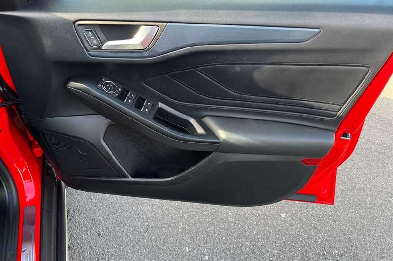 Used Ford Focus 2021 for sale - 77513354: Photo 42