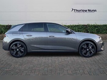 Used Vauxhall Astra 2024 for sale - 77471040: Photo