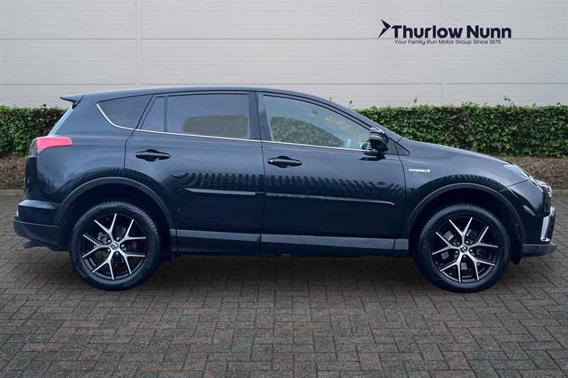 Used Toyota RAV4 2018 for sale - 76875279: Photo 2