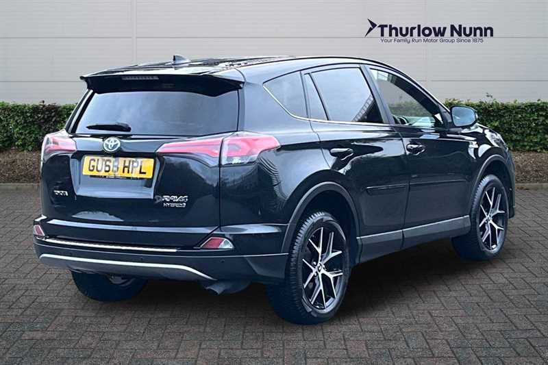 Used Toyota RAV4 2018 for sale - 76875279: Photo 3