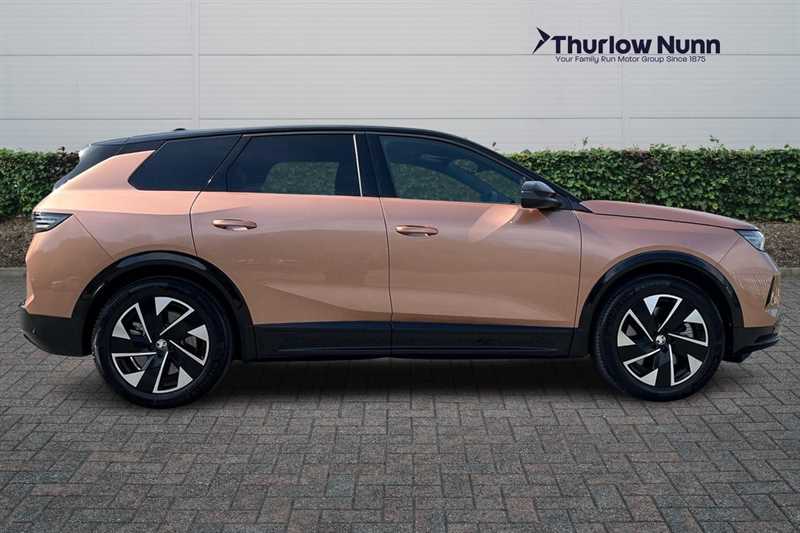 Used Vauxhall Grandland for sale - 76999889: Photo 2