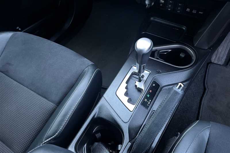 Used Toyota RAV4 2018 for sale - 77471946: Photo 14