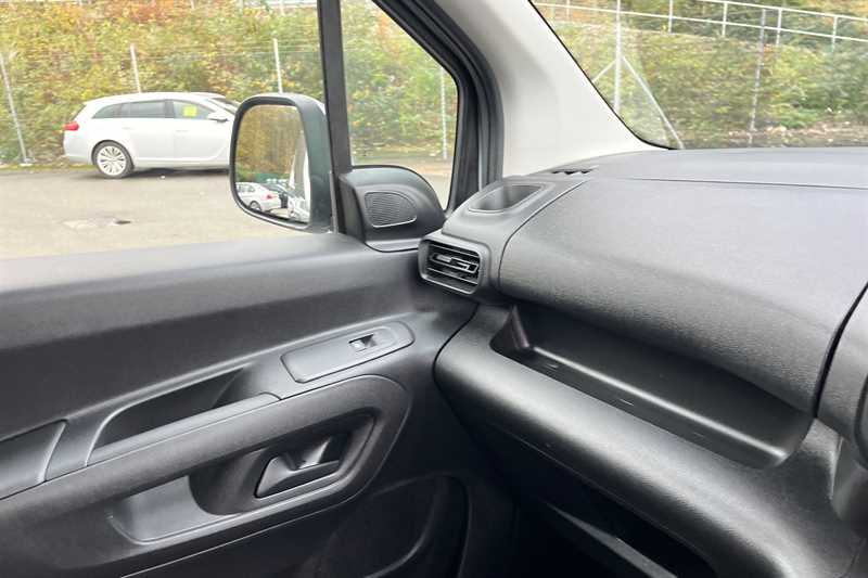 Used Vauxhall Combo 2021 for sale - 77471083: Photo 40