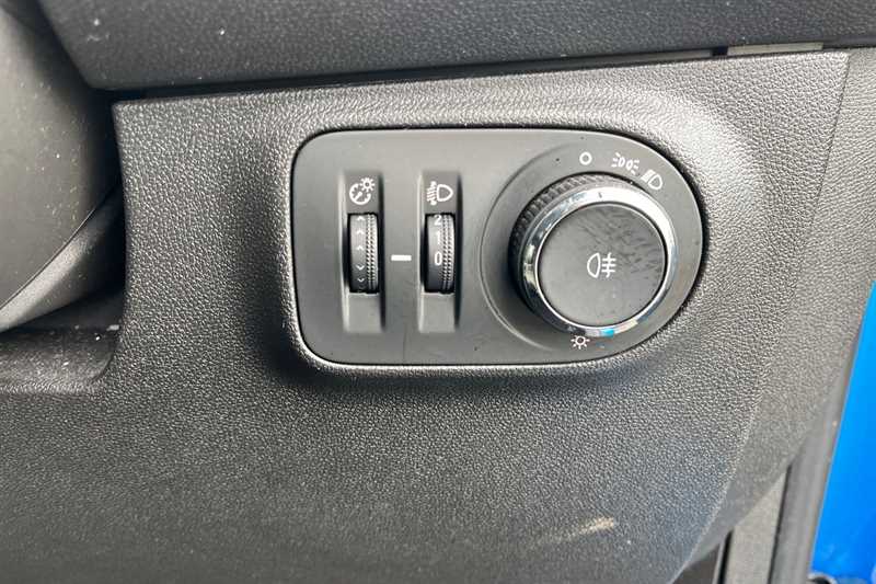 Used Vauxhall ADAM 2017 for sale - 76420512: Photo 30