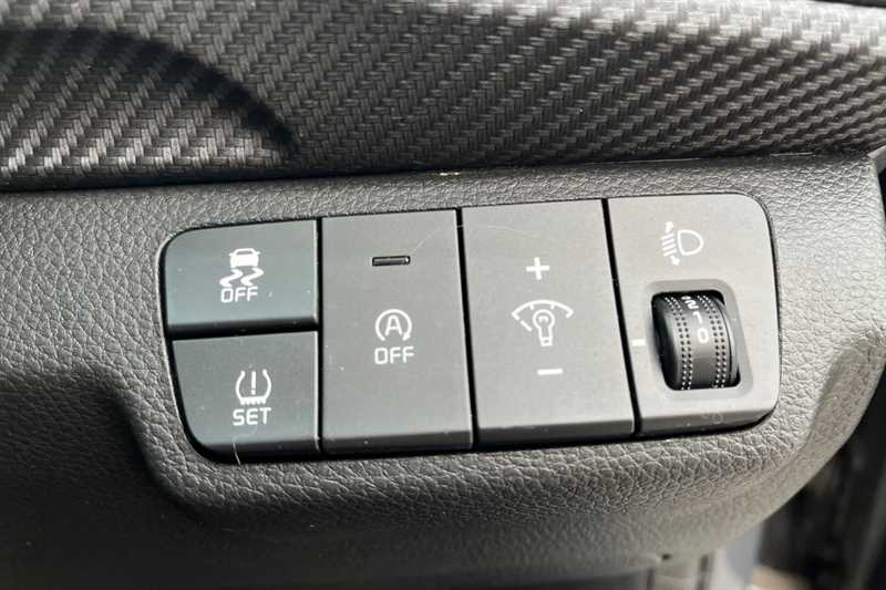 Used Kia Stonic 2021 for sale - 77414170: Photo 55