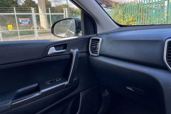 Used Kia Sportage 2019 for sale - 76169021: Photo 42