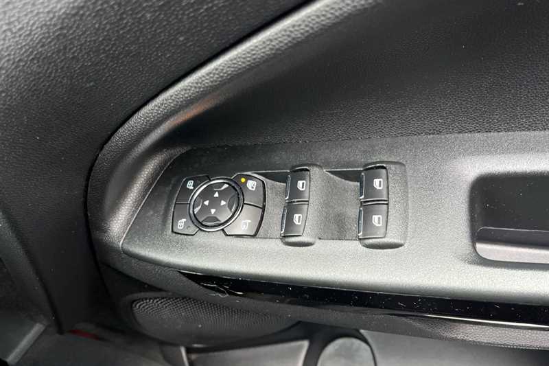 Used Ford Ecosport 2018 for sale - 76515113: Photo 16