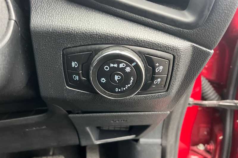 Used Ford Ecosport 2018 for sale - 76515113: Photo 30