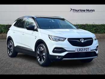 2021 - 1.2i Turbo (130 PS) Griffin Edition 5 Door Petrol SUV *** 1 Private Owner f