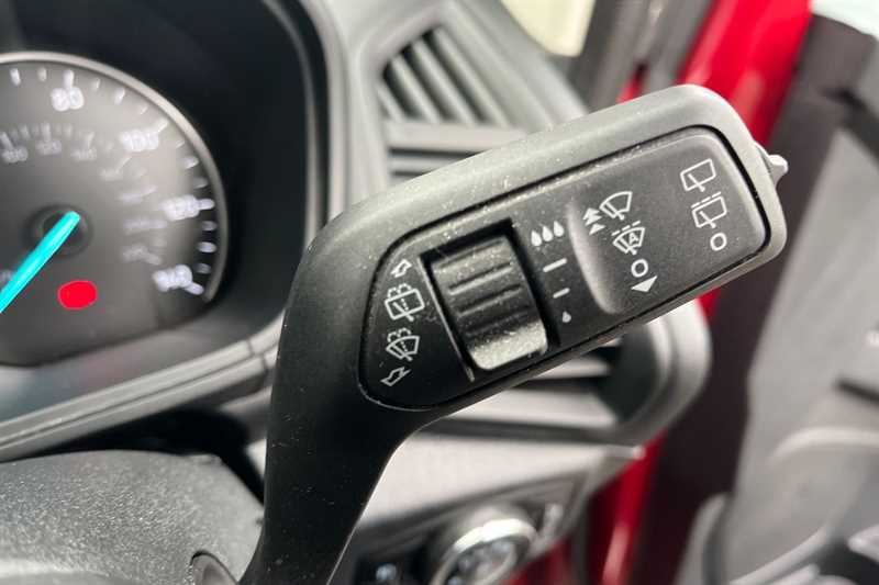 Used Ford Ecosport 2018 for sale - 77146393: Photo 28