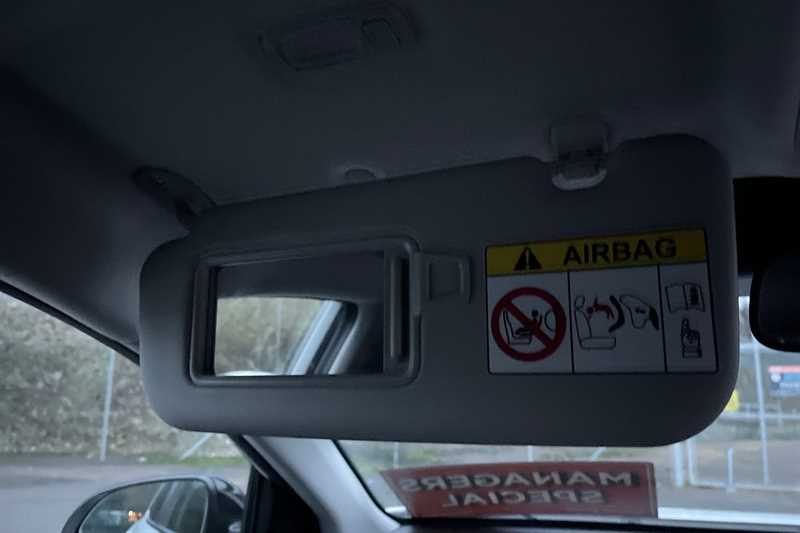 Used Kia Stonic 2022 for sale - 77146576: Photo 31