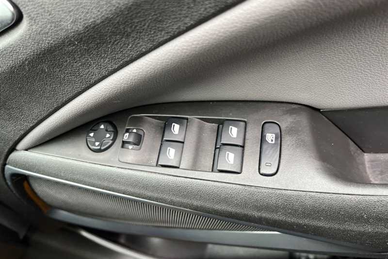 Used Vauxhall Crossland X 2020 for sale - 76328475: Photo 16