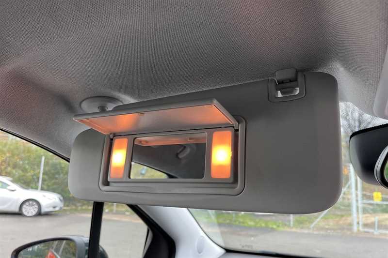 Used Vauxhall Crossland X 2020 for sale - 76328475: Photo 32