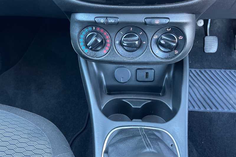 Used Vauxhall Corsa 2017 for sale - 76204418: Photo 15