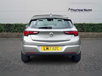 Used Vauxhall Astra 2017 for sale - 79051178: Photo