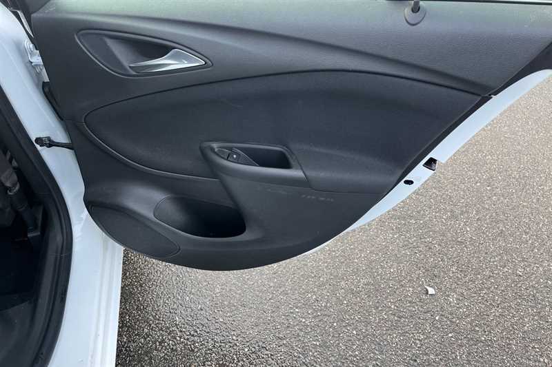 Used Vauxhall Astra 2016 for sale - 77239673: Photo 42