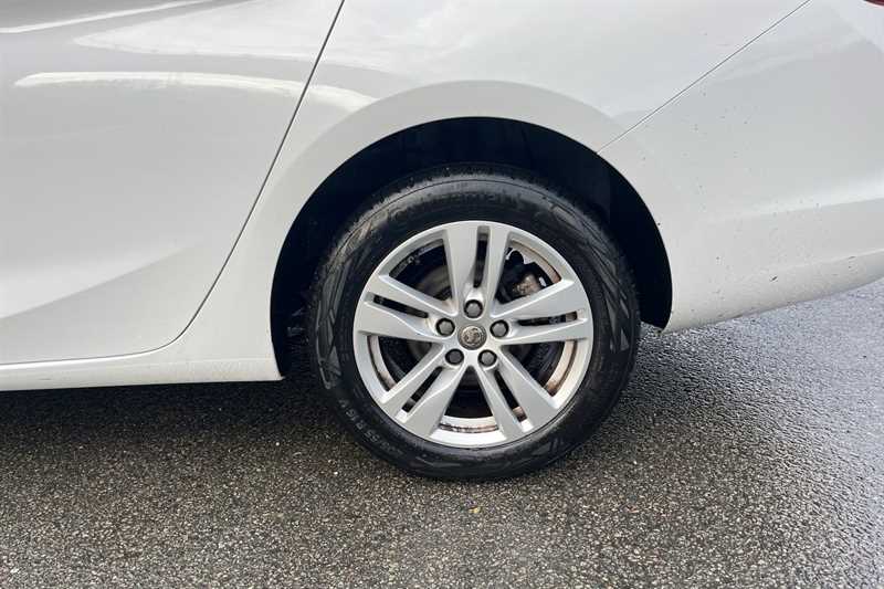 Used Vauxhall Astra 2016 for sale - 77239673: Photo 9