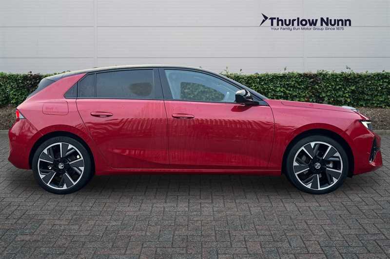 Used Vauxhall Astra 2024 for sale - 77513695: Photo 2