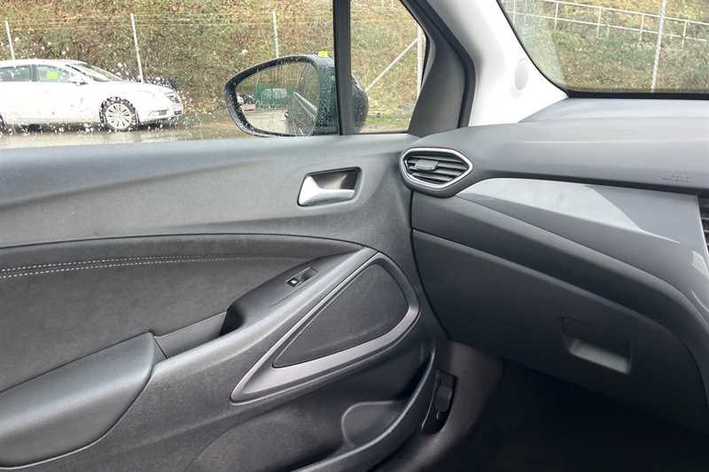 Used Vauxhall Crossland 2022 for sale - 77239630: Photo 40