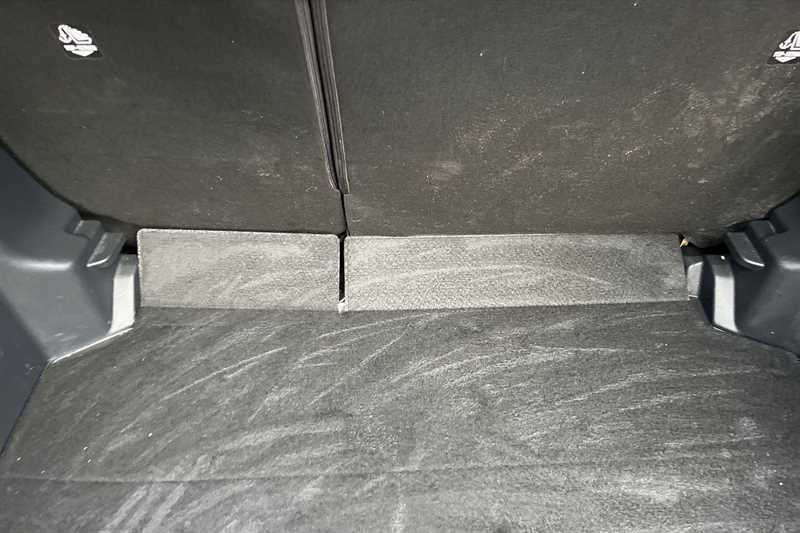 Used Toyota Yaris 2021 for sale - 77471958: Photo 24