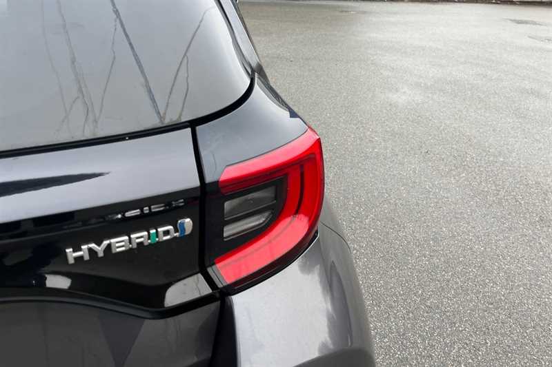 Used Toyota Yaris 2021 for sale - 77471958: Photo 46