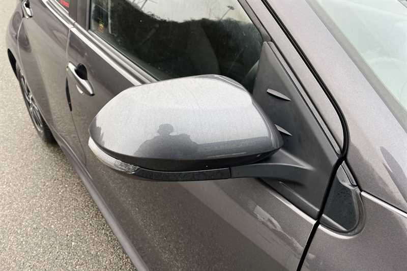 Used Toyota Yaris 2021 for sale - 77471958: Photo 50