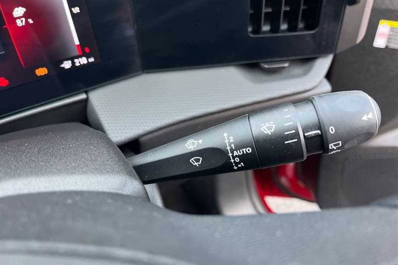 Used Vauxhall Astra 2024 for sale - 77471690: Photo 28