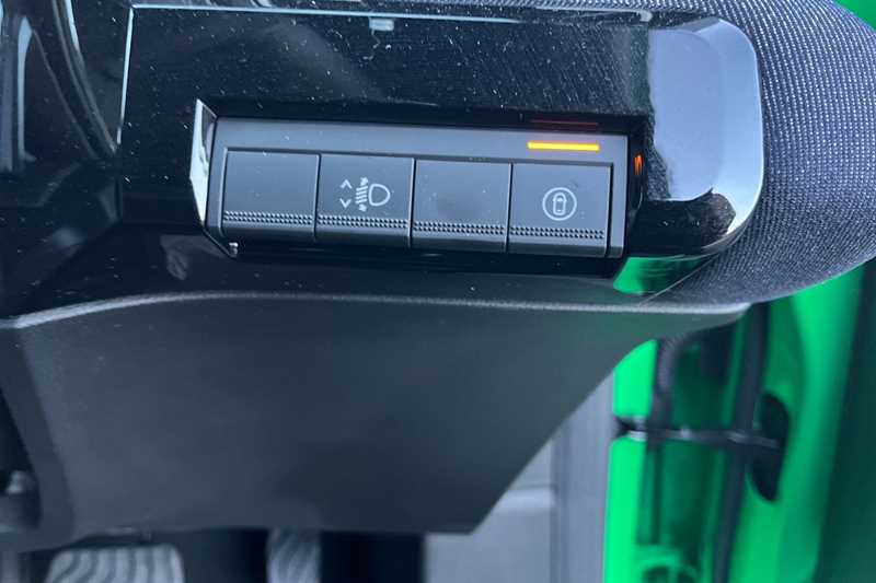 Used Renault 5 E-Tech electric 2025 for sale - 76788540: Photo 30