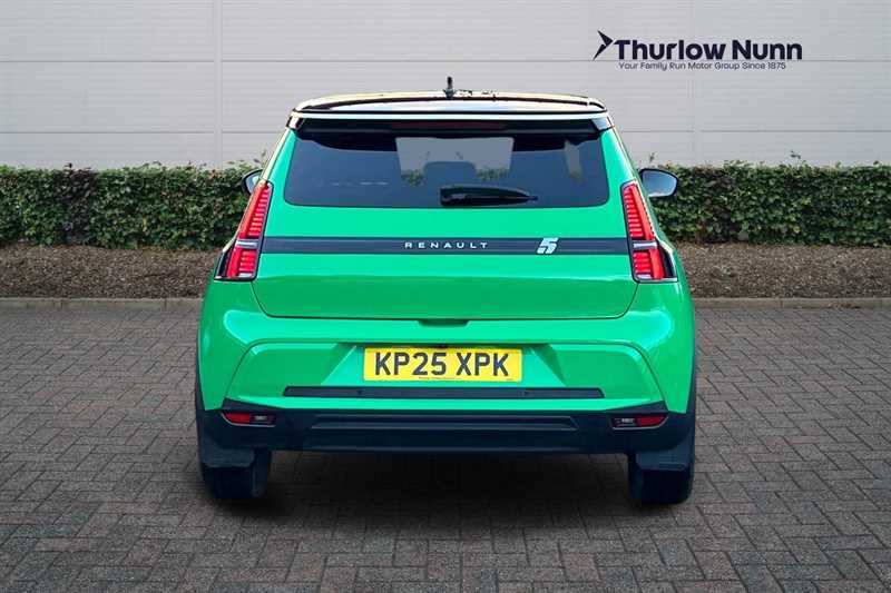 Used Renault 5 E-Tech electric 2025 for sale - 76788540: Photo 4