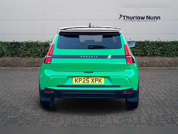 Used Renault 5 E-Tech electric 2025 for sale - 76788540: Photo