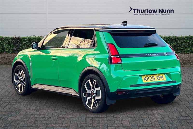 Used Renault 5 E-Tech electric 2025 for sale - 76788540: Photo 5
