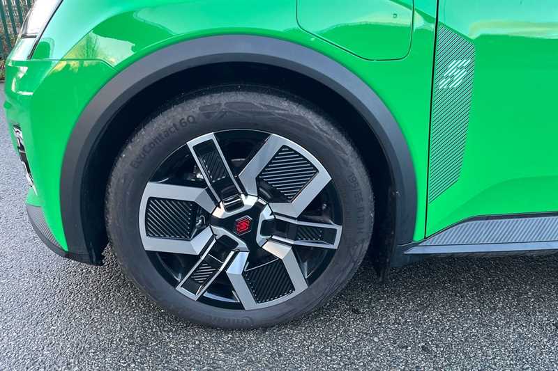 Used Renault 5 E-Tech electric 2025 for sale - 76788540: Photo 56