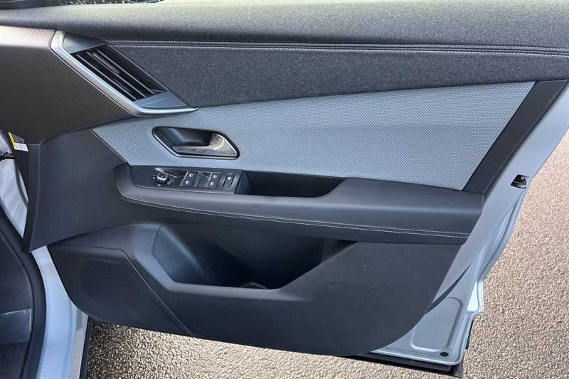 Used Vauxhall Grandland for sale - 76999844: Photo 40