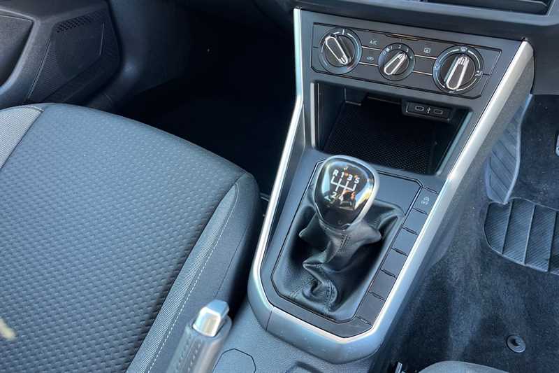 Used Volkswagen Polo 2024 for sale - 77513310: Photo 14