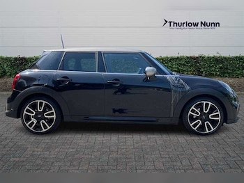 Used MINI Hatch 2021 for sale - 78990637: Photo