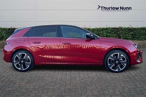 Used Vauxhall Astra 2024 for sale - 75603311: Photo 2