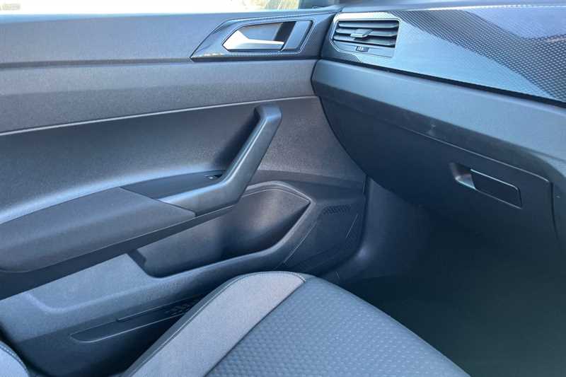 Used Volkswagen Polo 2024 for sale - 77146234: Photo 41