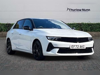 2022 - 1.2i Turbo (130 PS) GS Line 5 Door Petrol Hatchback *** 1 Owner / Full Vaux