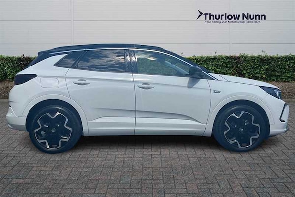 Used Vauxhall Grandland 2022 for sale - 75299322: Photo 2